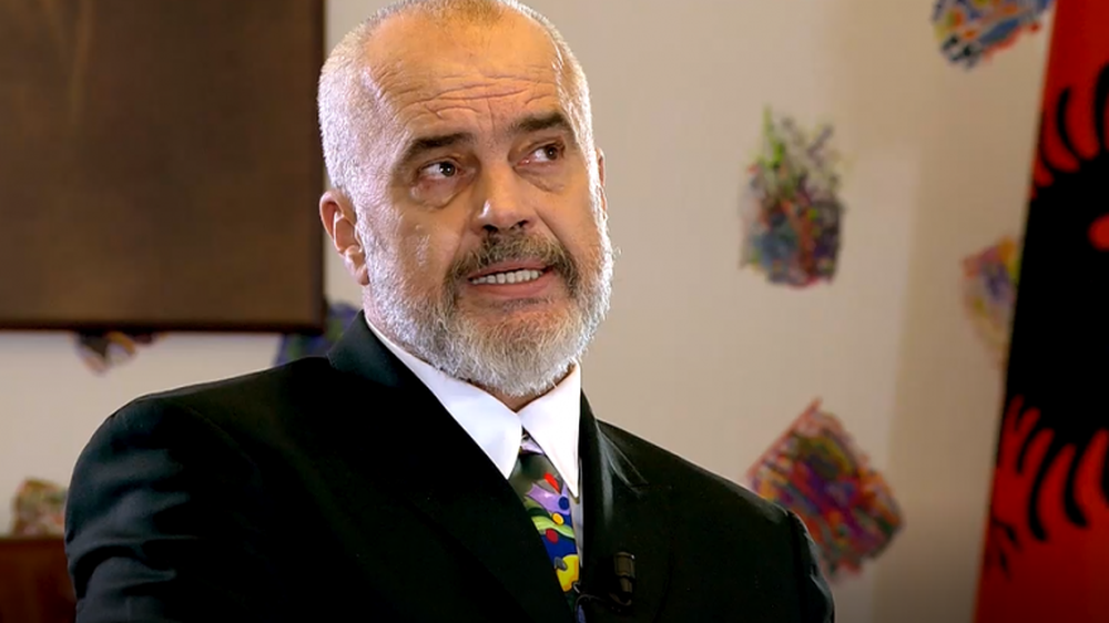 Rama flet p&euml;r divorcet dhe raportet me grat&euml;
