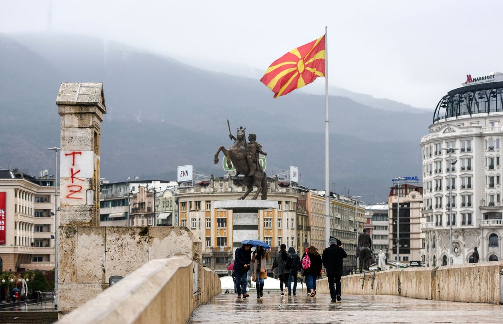 Mutacioni i Covid-19/ Maqedonia e Veriut ndalon fluturimet me Britanin&euml; e