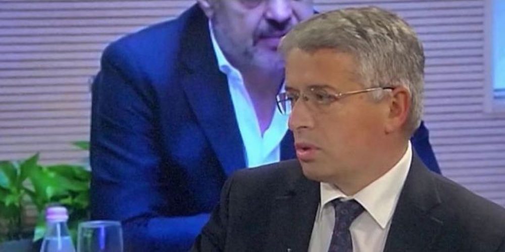 Kulisat e r&euml;nies s&euml; ministrit/ Sand&euml;r Lleshaj, shkarkim apo