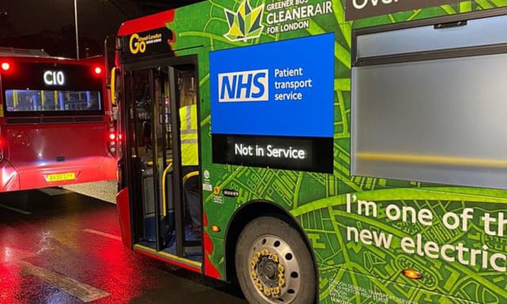 Londra po p&euml;rgatitet t&euml; transportoj&euml; pacient&euml; duke