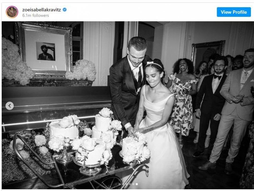 Nj&euml; vit t&euml; martuar, Zoe Kravitz dhe Karl Glusman ndahen