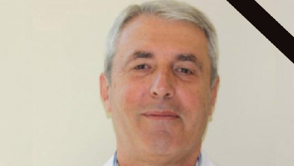 Koronavirusi i merr jet&euml;n nj&euml; tjet&euml;r mjeku n&euml; vend