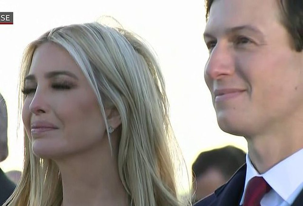 Ivanka Trump nuk i mbajti dot lot&euml;t n&euml; momentin e largimit t&euml;