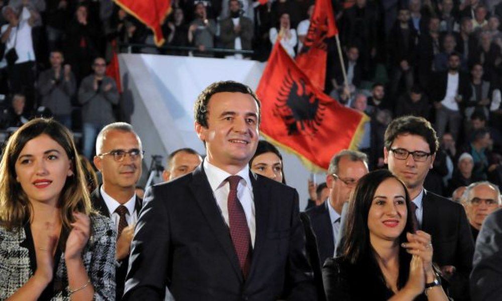 Albin Kurti prezanton sloganin e ri t&euml; Vet&euml;vendosjes p&euml;r