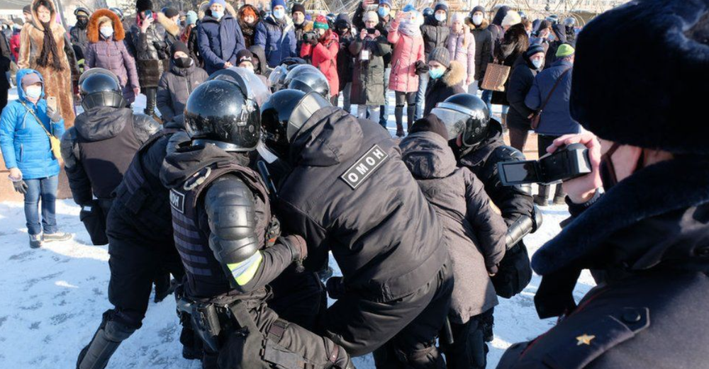 Nisin protestat n&euml; Rusi, k&euml;rkohet lirimi i liderit t&euml;