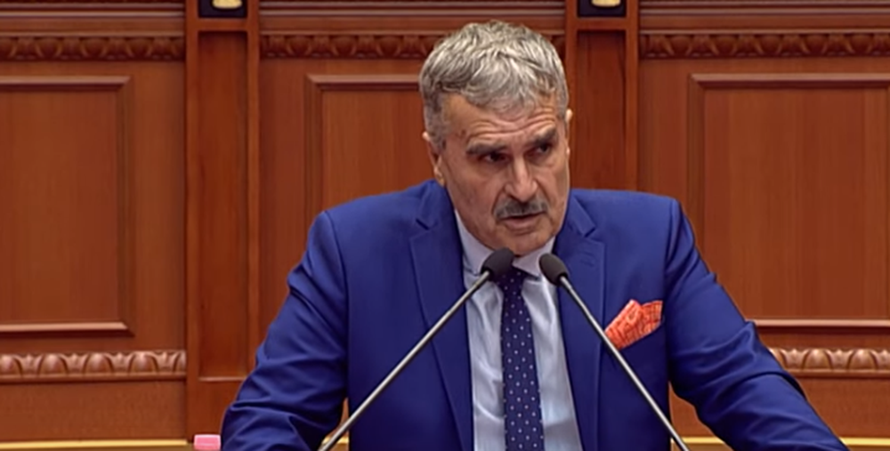 Kujtim Gjuzi n&euml; nj&euml; koalicion me em&euml;r t&euml;