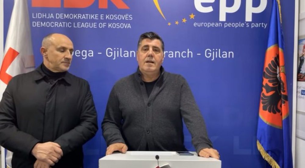 E gjith&euml; kryesia e LDK jep dor&euml;heqjen pas Isa Mustaf&euml;s