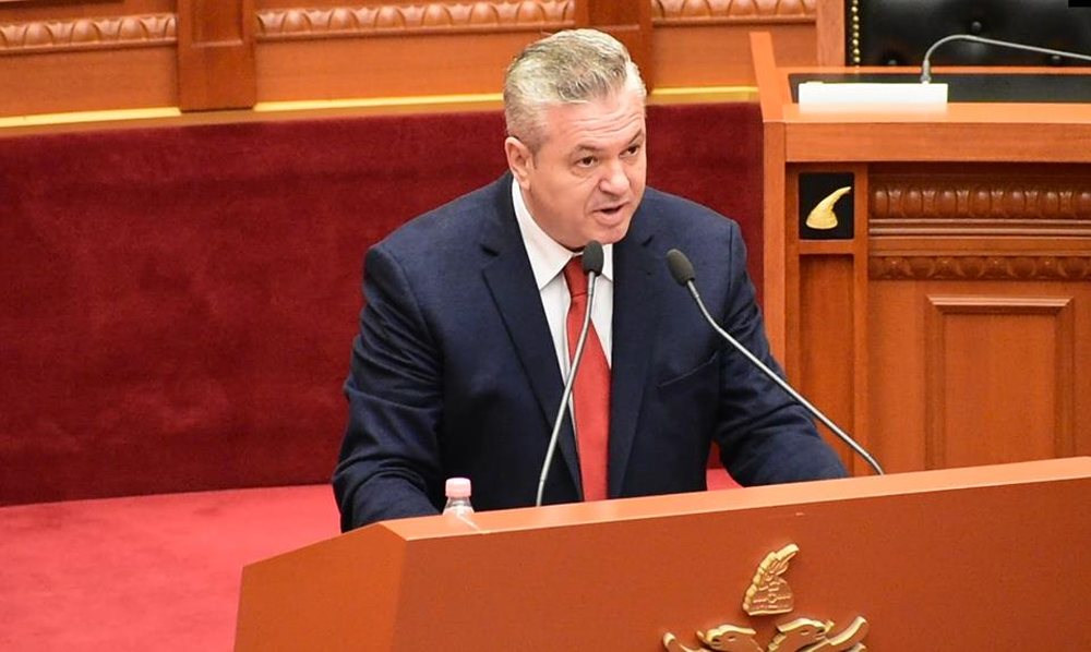 Edhe Murrizi flet p&euml;r manipulim votash, k&euml;rkon pamjet e qendrave