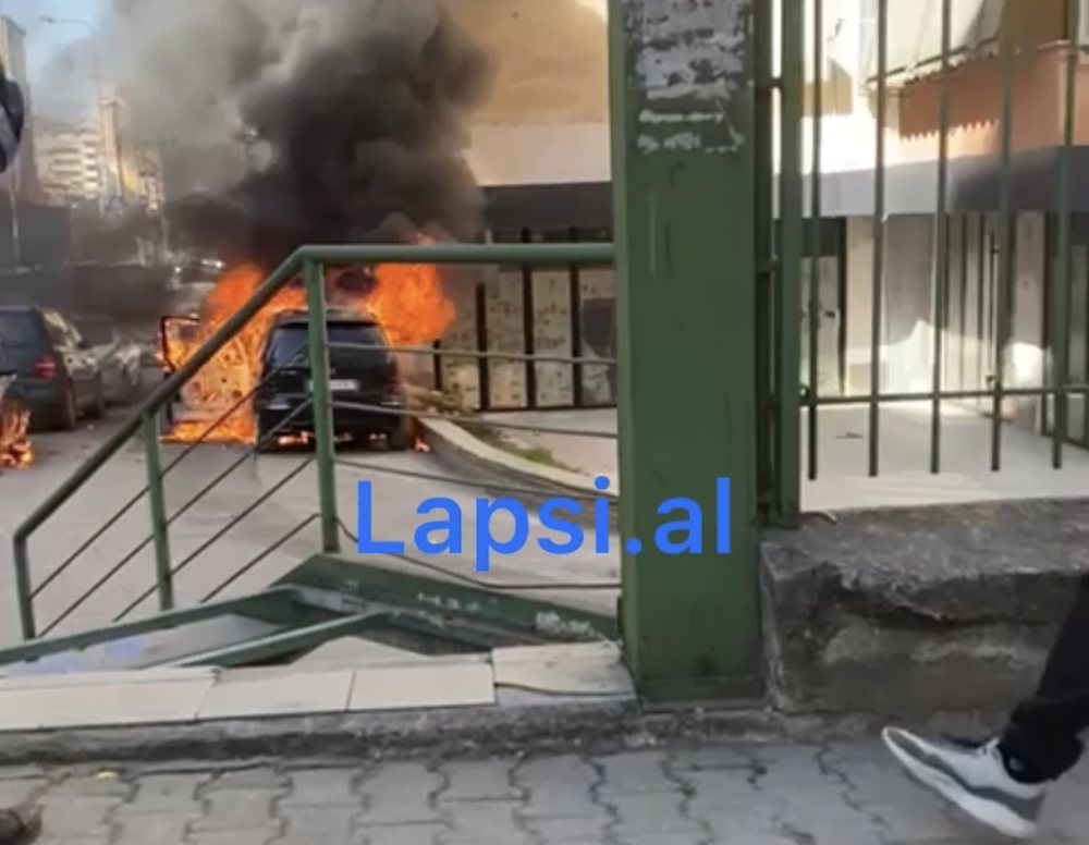 (VIDEO) Shp&euml;rthen n&euml; flak&euml; makina n&euml; Tiran&euml;