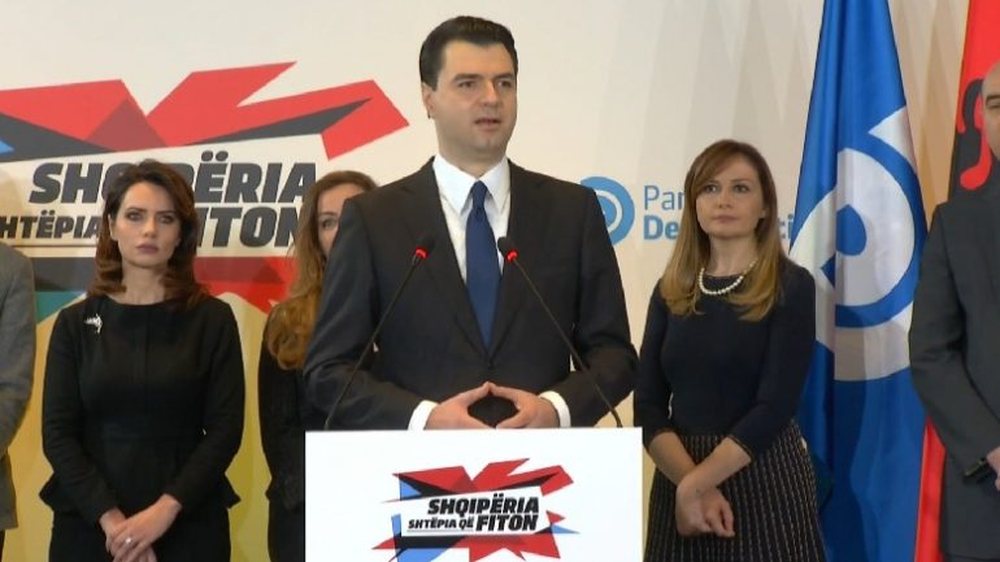 Basha pas marr&euml;veshjes s&euml; koalicionit me LSI: Jo premtime boshe, plane