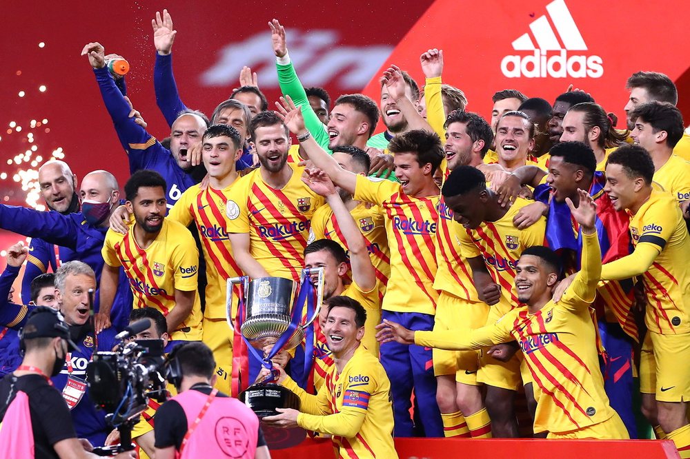 Video/ Kupa e Mbretit, trofeu i par&euml; i Koeman: Barcelona poker ndaj