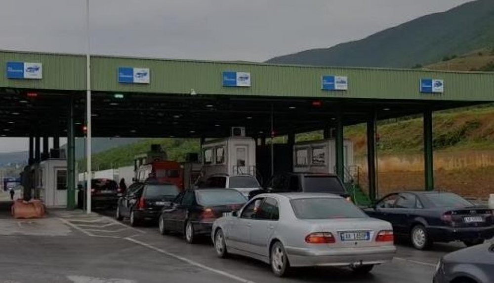 Kosova aplikon masa t&euml; reja antiCovid: Kush q&euml;ndron m&euml; shum&euml;