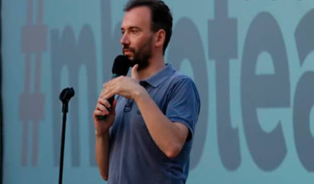 Pse k&euml;t&euml; her&euml; duhet votuar numri 13