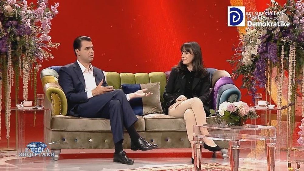 Rr&euml;fimi ndryshe i &ccedil;iftit Basha, n&euml; fjal&euml;t e Lulzimit dhe