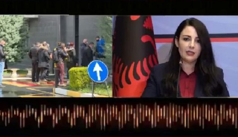 Bllokimi i fluturimeve/ Zbardhet audio e takimit mes Ballukut dhe