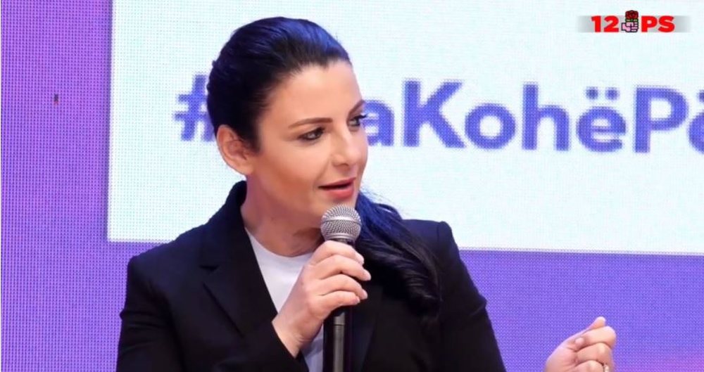 Belinda Balluku n&euml; "gar&euml;" me Elis&euml;n, tregon her&euml;t