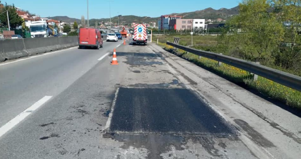 Nis riparimi i autostrad&euml;s Tiran&euml;-Durr&euml;s