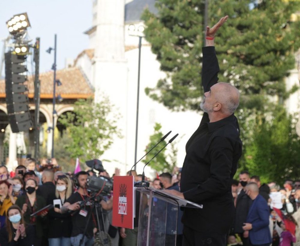 Rama kujton Anet&euml;n n&euml; shesh: Fitorja ime e par&euml; me munges&euml;n