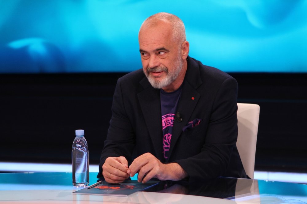 Rama: Meta ka lajthitur, LSI &euml;sht&euml; nj&euml; &ccedil;iban i