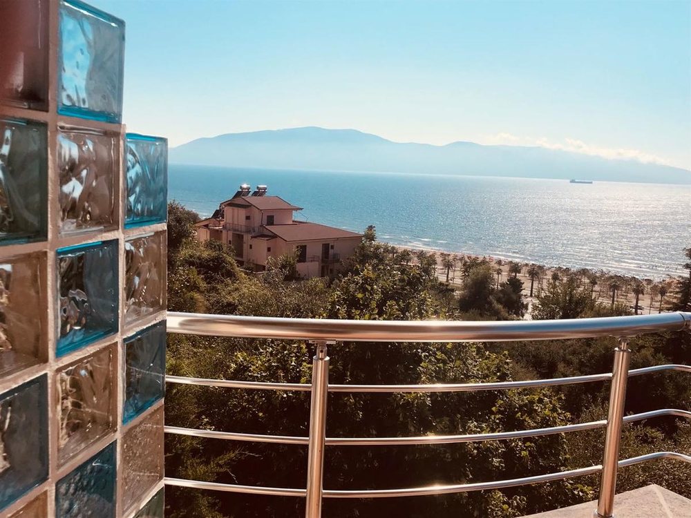 Apartamentet n&euml; bregdet jo vet&euml;m p&euml;r t&euml; banuar, por edhe