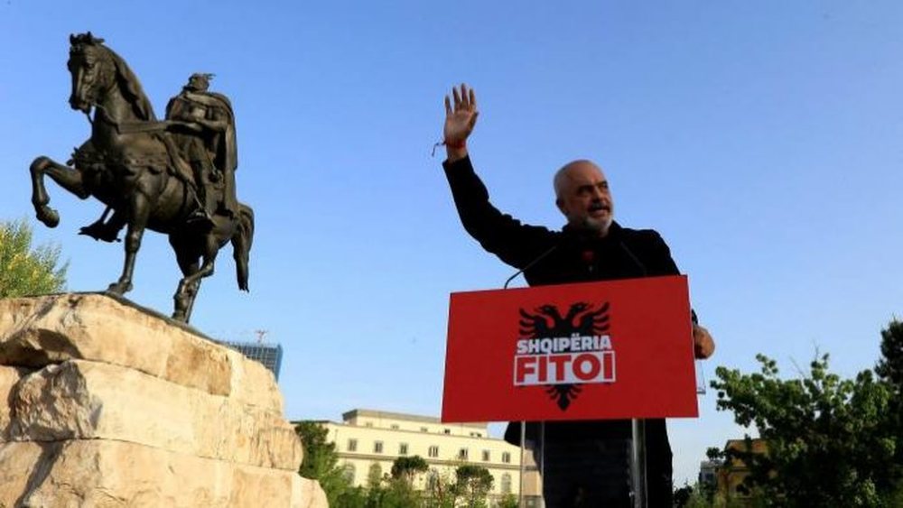 Rama p&euml;r &rdquo;Financial Times&rdquo;: Shqip&euml;ria po rritet/ Integrimi