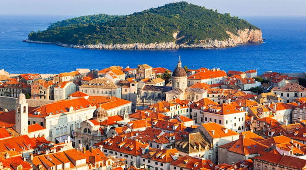 Turiz&euml;m/ Shk&euml;lqimi dhe r&euml;nia e Dubrovnikut gjat&euml;