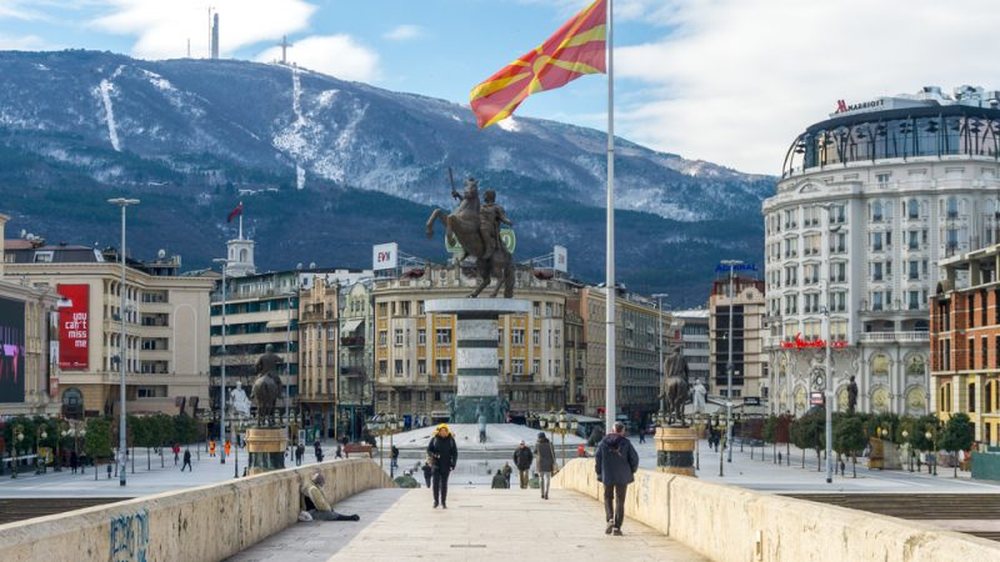 Maqedonia e Veriut/ 16 viktima dhe 30 raste t&euml; reja me COVID-19