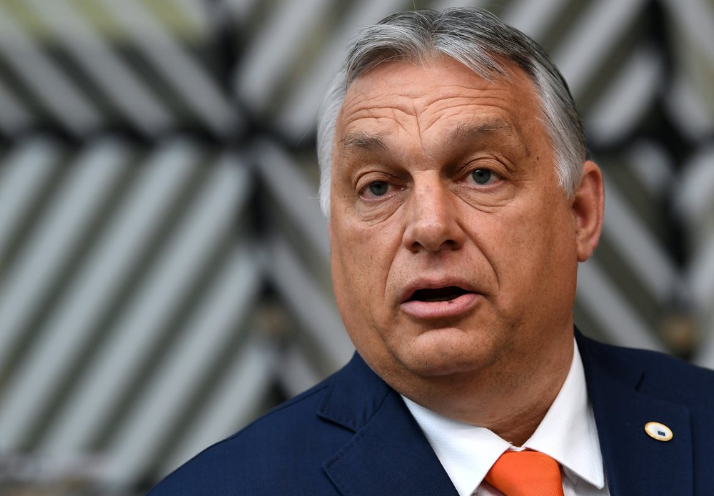 Viktor Orban sfidon BE-n&euml; p&euml;r homoseksual&euml;t: Nuk t&euml;rhiqem
