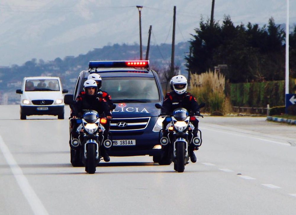 Policia: Arrestohen 11 shofer&euml; n&euml; 24 or&euml;t e fundit, mbi 2400