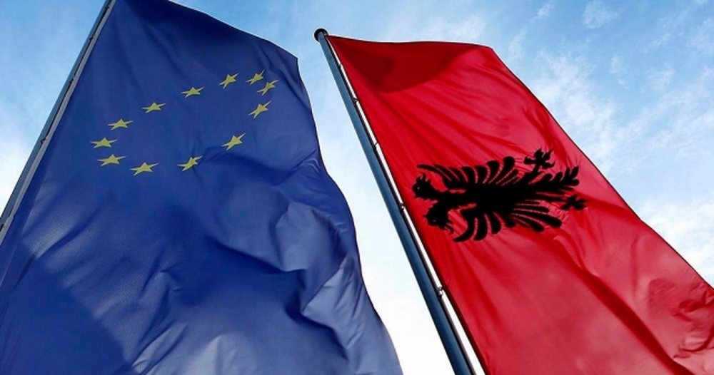 Nuk ka hapje negociatash, Shqip&euml;ria 'ngel n&euml; klas&euml;'