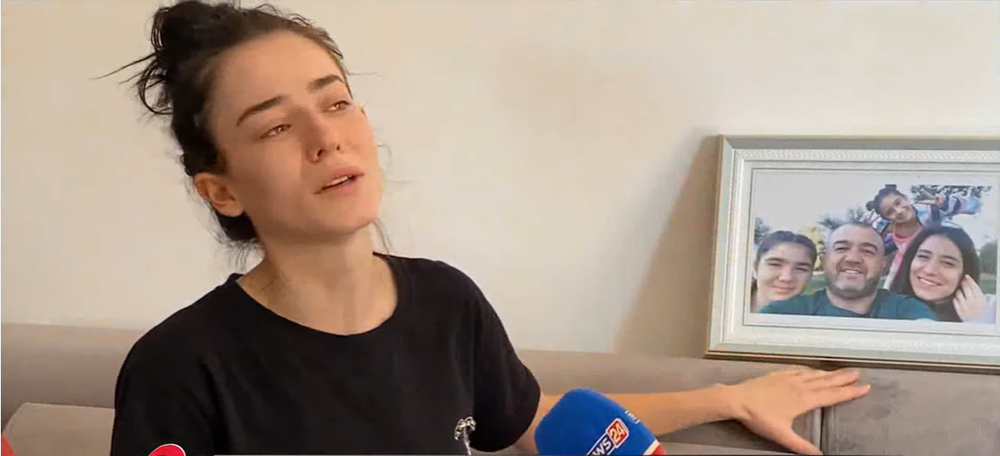 &ldquo;Teze &ccedil;far&euml; dhurate do, i kam mbledhur lek&euml;t&rdquo;, flet