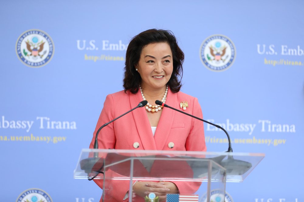 Meta dhe Basha n&euml; fest&euml;n e Yuri Kim p&euml;r &ldquo;4 korrikun&rdquo;,