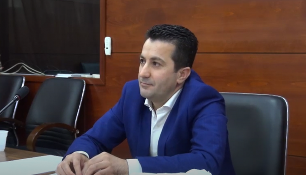 Dy t&euml; penduarit fundosin prokurorin Sota: Kreu i band&euml;s i paguante