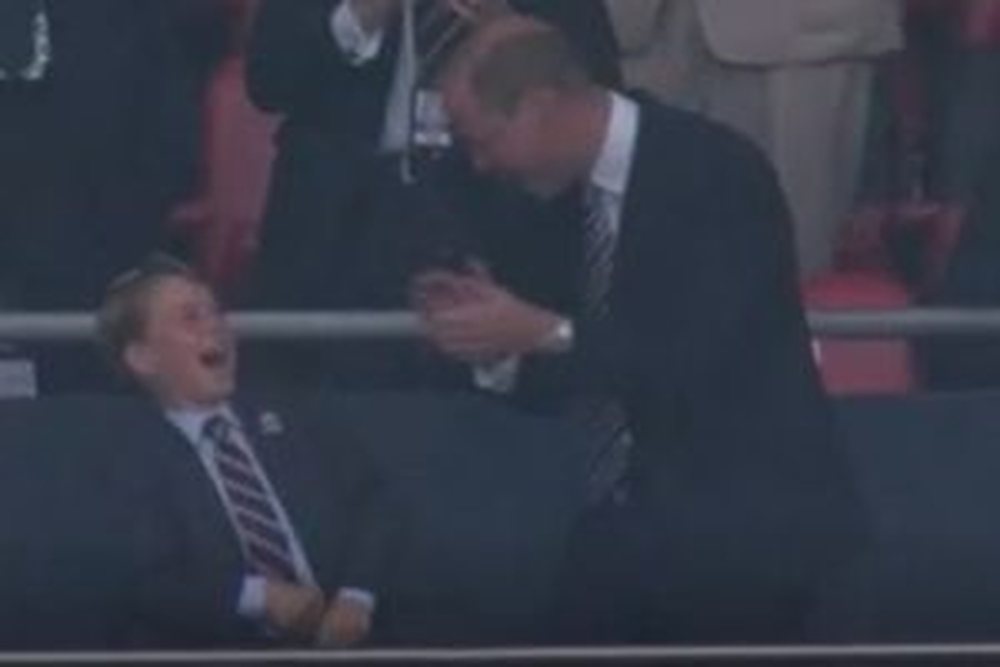 Shikoni reagimin e Prince George pasi Anglia sh&euml;non ndaj Italis&euml;