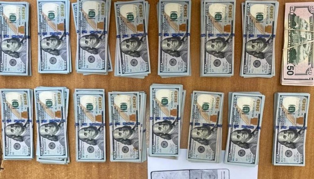 33 mij&euml; dollar&euml; t&euml; padeklaruara sekuestrohen n&euml; Rinas,
