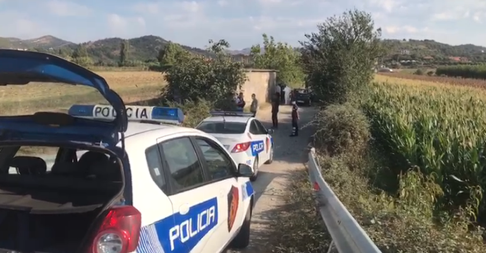 Rrogozhin&euml;, burri tenton t&euml; var&euml; me litar gruan