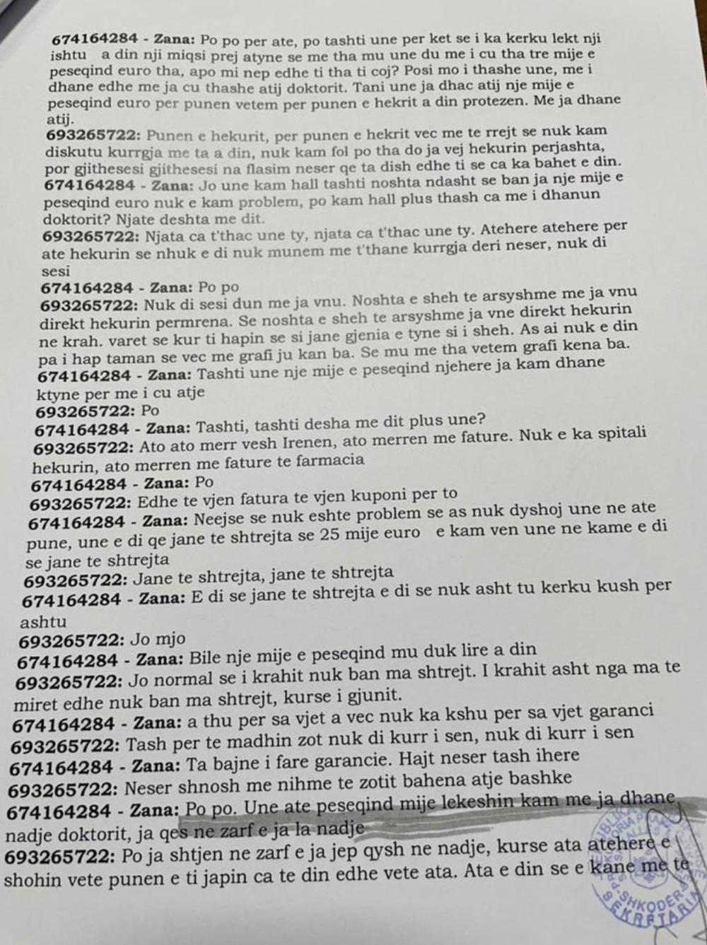 (FOTO) P&euml;rgjimi q&euml; mban n&euml; burg dy mjek&euml;t q&euml; operuan