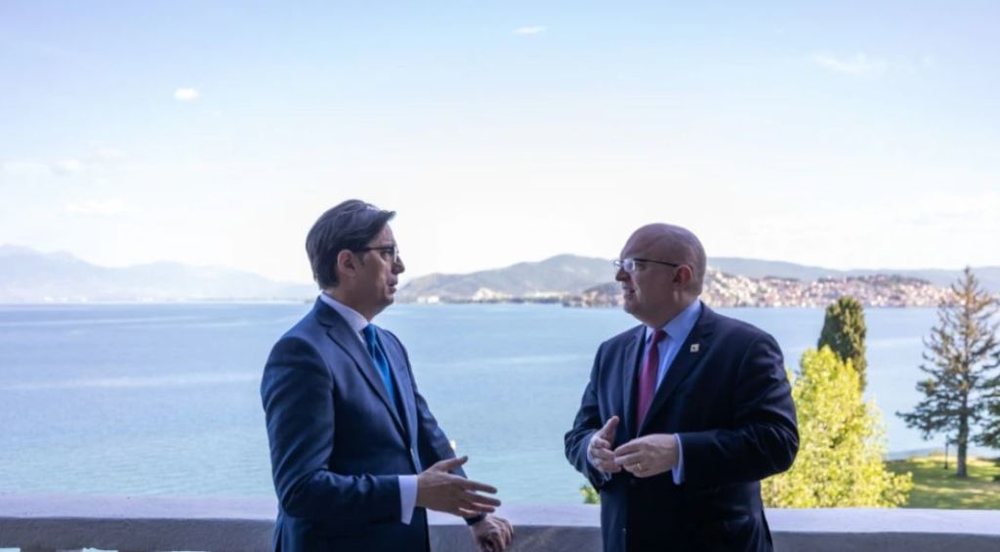 N&euml; Shqip&euml;ri nuk pati koh&euml; p&euml;r Ilir Met&euml;n, Reeker takon