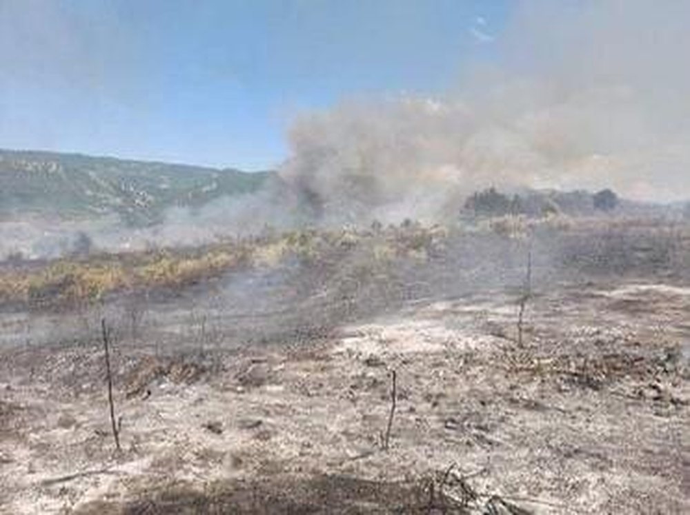 Zjarr i madh n&euml; Kurbin, k&euml;rkohet nd&euml;rhyrje nga ajri