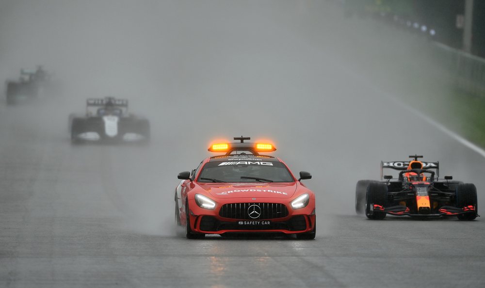 F1/ Verstappen futet n&euml; histori: "fiton" nj&euml; GP me dy xhiro