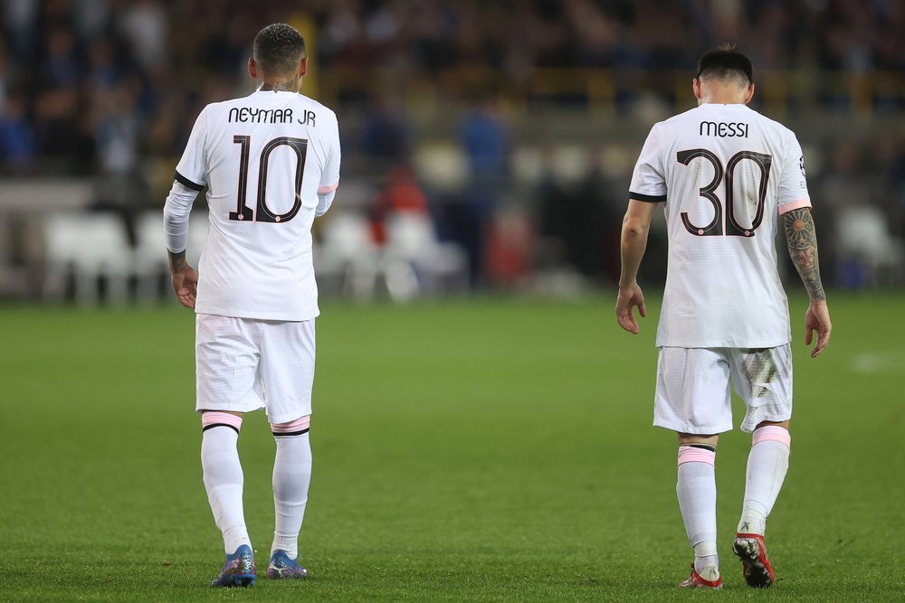 Messi-Neymar-Mbapp&eacute; nj&euml; d&euml;shtim: Pochettino i akuzuari direkt