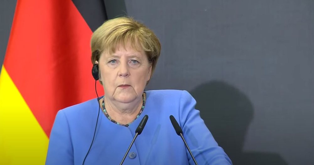Injorim spektakolar i Ballkanit t&euml; Hapur nga Merkel/ Komplimentat e