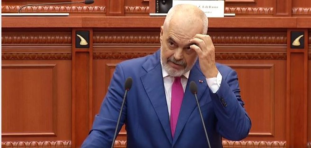 Programi i qeveris&euml;/ Rama e n&euml; kthen propagand&euml; p&euml;r Open