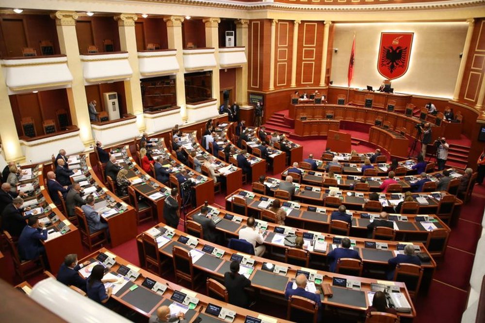 Mandati i vettingasve/ Rama shkelmon paktin e heshtjes dhe ia miraton buxhetin