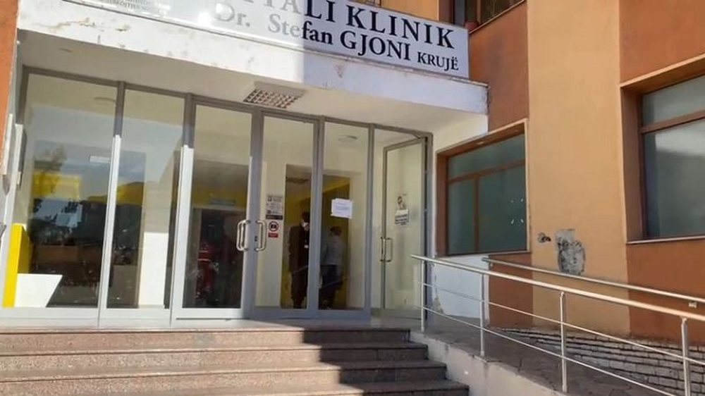 Rinis furnizimi me uj&euml; n&euml; mbr&euml;mje p&euml;r banor&euml;t e