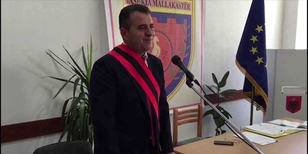 Denoncimi i PD/ Kryetari i Bashkis&euml; Mallakast&euml;r merret i pandehur nga