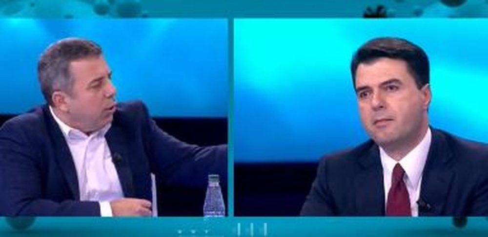 Basha kapet keq n&euml; &ldquo;Open&rdquo;/ Akuzon SHBA se mb&euml;shteti