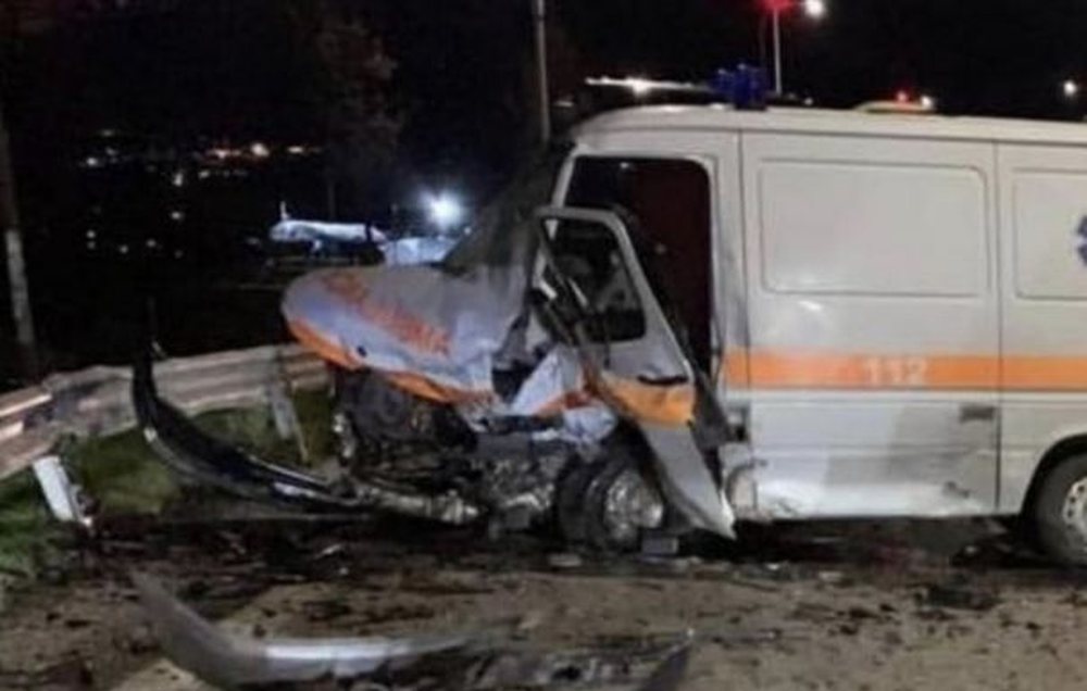 Aksidenti n&euml; Rinas/ Arrestohet shoferi i ambulanc&euml;s q&euml; u