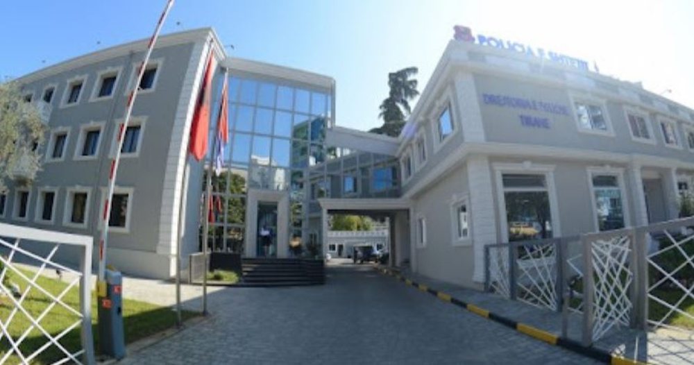 Mallra kontraband&euml;, bllokohen 5 magazina dhe arrestohen 6 persona n&euml;