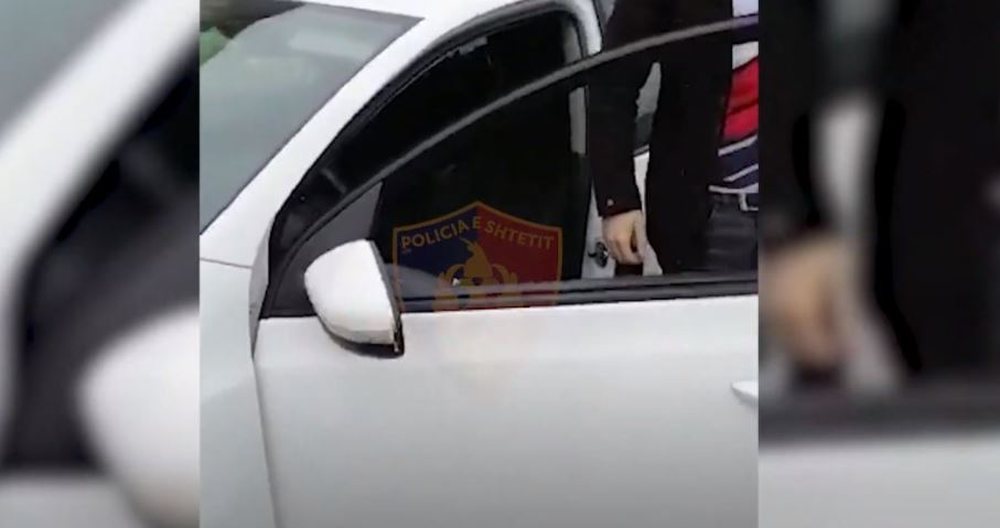 Transportonin emigrant&euml; n&euml; drejtim t&euml; Kosov&euml;s, arrestohen 7